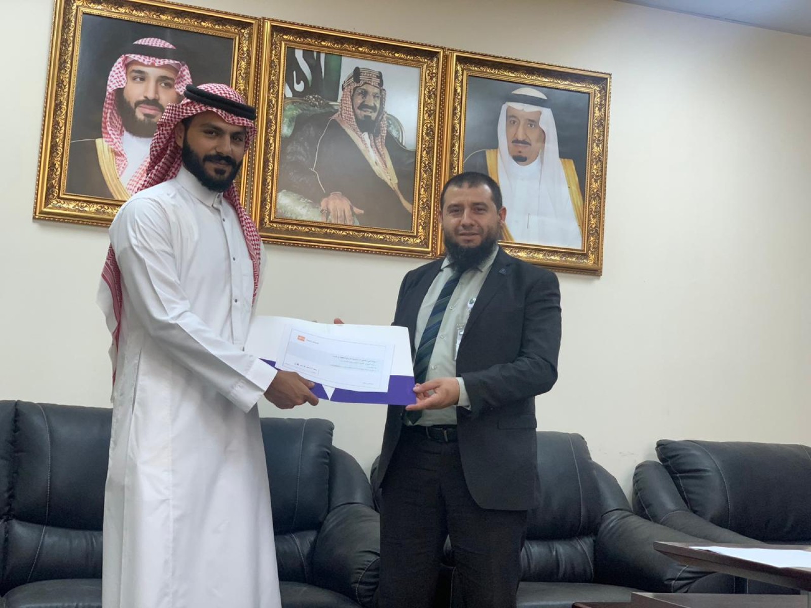 حصل موظفنا وائل عبدالرحمن على شهادة المعايير الدولية للقطاع الحكومي